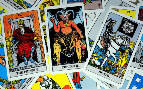 Egyptian Tarot Readings: How Do They Work? (Find Out Now!)