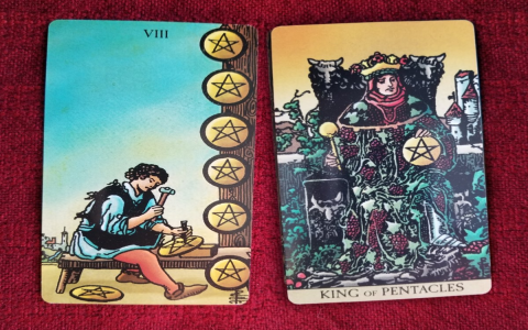Ten Pentacles Feelings in Tarot: Discover How This Card Can Indicate Security and Stability.