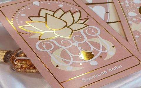 Who is the magician in love? Find out how this card can help you attract love.