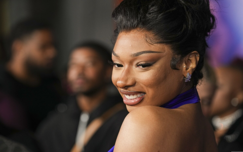 Famous People Born January 19, See the celebrities and stars on the list!