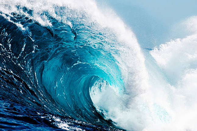 acd77e05a3c38cef7c527b29320784a0 Dream about a tsunami, what does it signify? Here are the things you need to know!