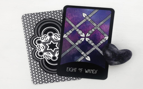 Who Is the 4 of Wands as a Person? (Simple Guide)